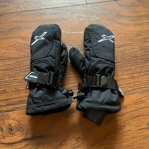 Black Kids Mittens by [Brand]